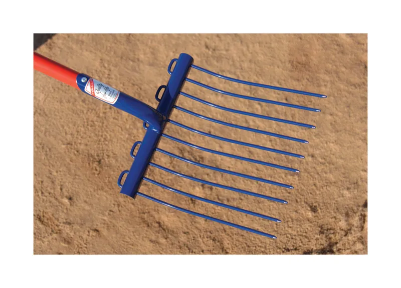 Fyna-Lite Multi Mucka Stable Fork-1